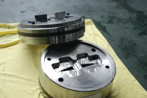 Customized-Aluminium-Extrusion-Die